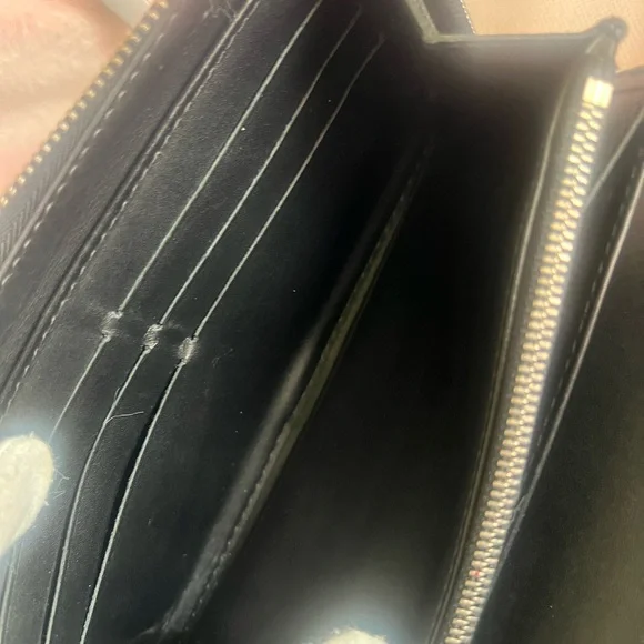 Louis Vuitton Classic Black leather zippy wallet organizer - Picture 12 of 16